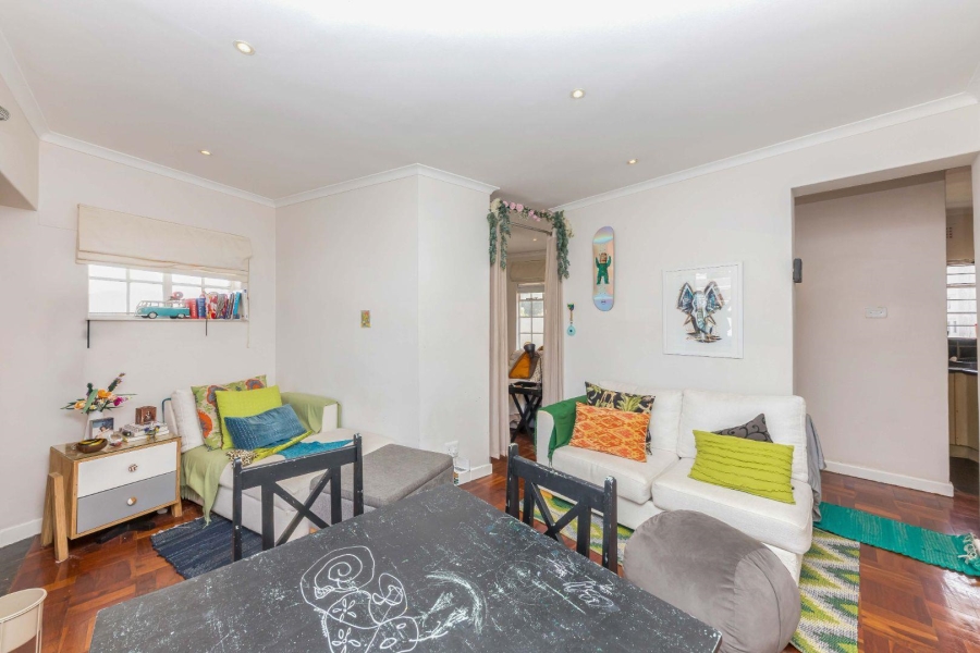 1 Bedroom Property for Sale in Sea Point Western Cape